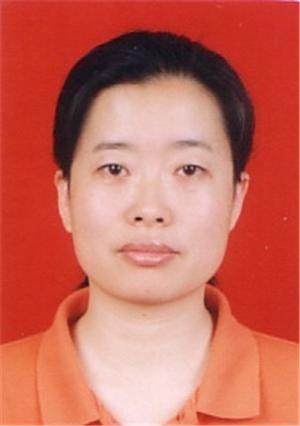 杨玲.jpg